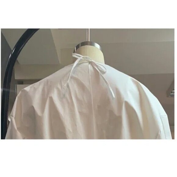 10 Piece Disposable Isolation Gown - Size: Large - Non Surgical - 10 Gowns - Picture 10 of 13